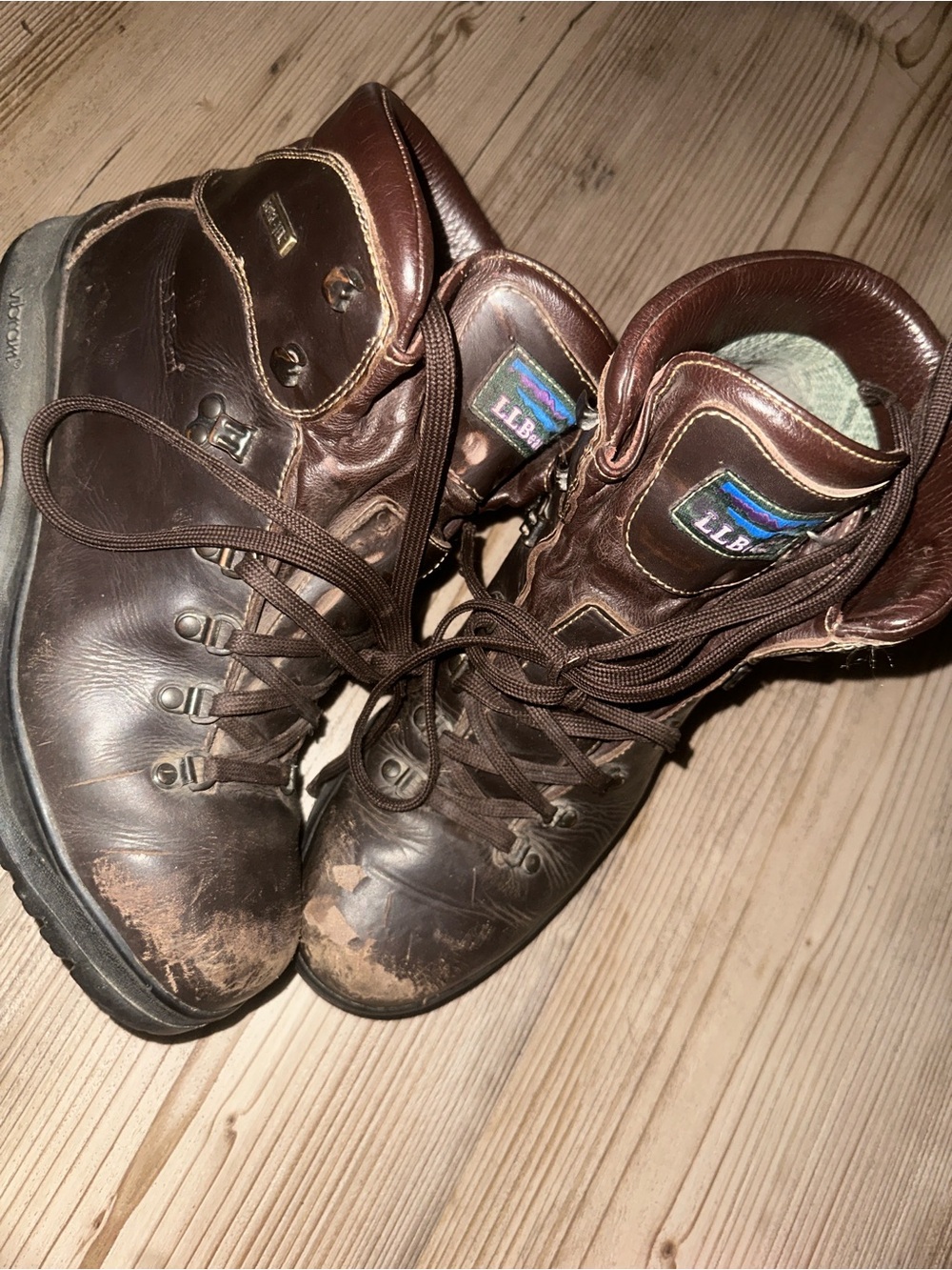 L.L. Bean Men's Dark Brown Leather Lace-Up Hiking Boots